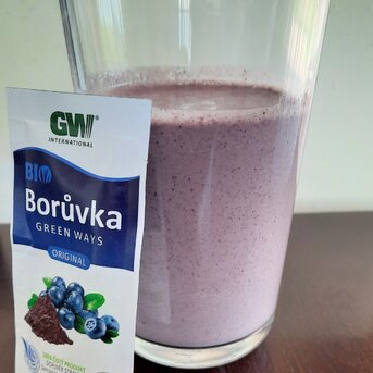 Almond milk with GREEN WAYS blueberry
